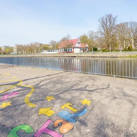 Klimatyczny Apartament Przy Bulwarze Optima شقة