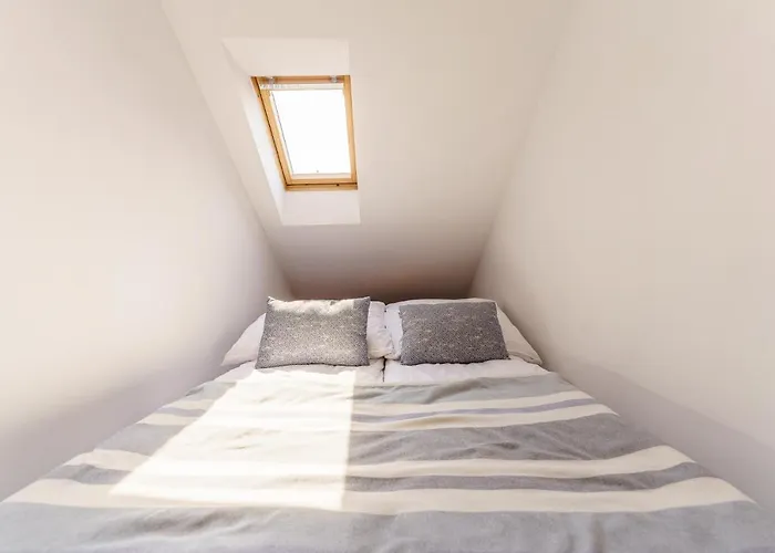 شقة Klimatyczny Apartament Przy Bulwarze Optima كولوبرزيغ