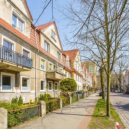 Апартаменти Klimatyczny Apartament Przy Bulwarze Optima